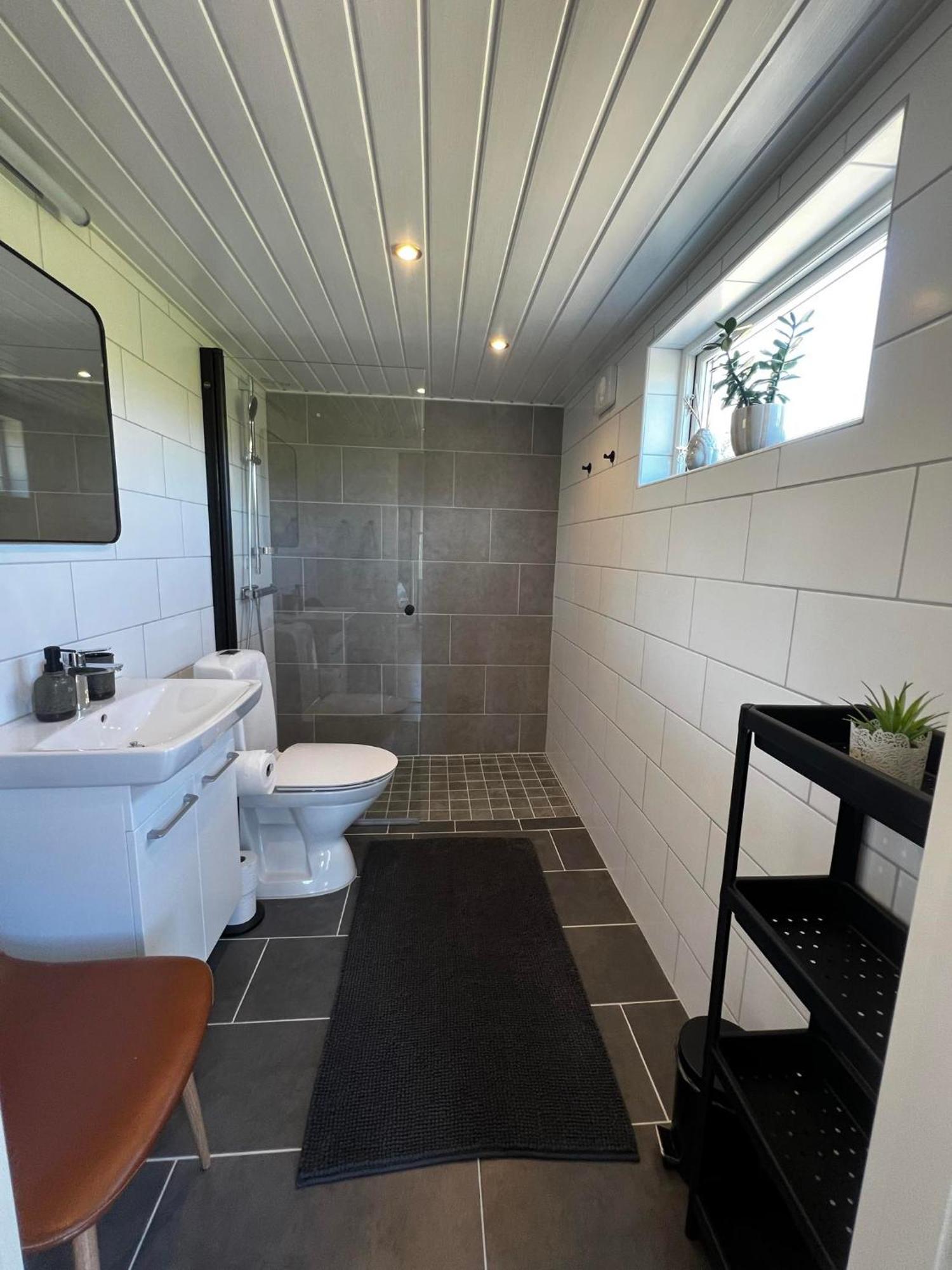 Stugan I Vik Pa Oesterlen Holiday home Simrishamn